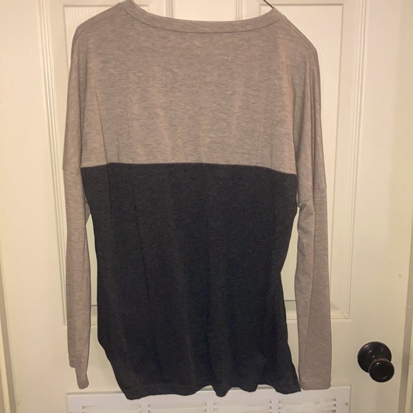 Cute Leopard Long sleeve - Picture 2 of 2